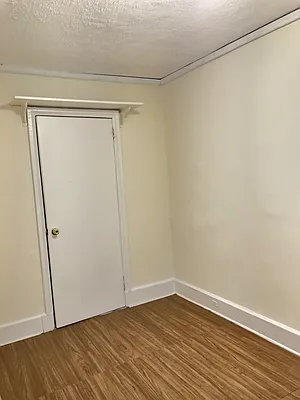 Rented by Corcoran | media 14