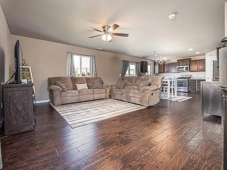 8884 Vanderwood Rd — Photo 13