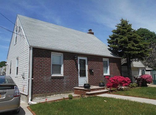 1st image of 236 Dogwood Ave