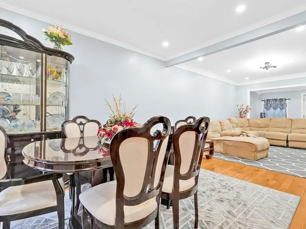 110-12 103rd Ave, South Richmond Hill, NY 11419