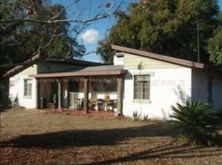 5448 8th St, Zephyrhills, FL 33542