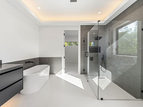 3rd image of 18853 42nd Road