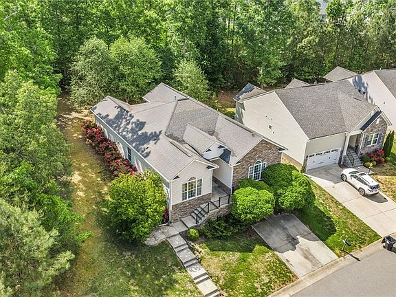 5th image of 8047 Arbor Ponds Ter