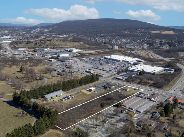 2411 Plank Rd, Duncansville, PA 16635