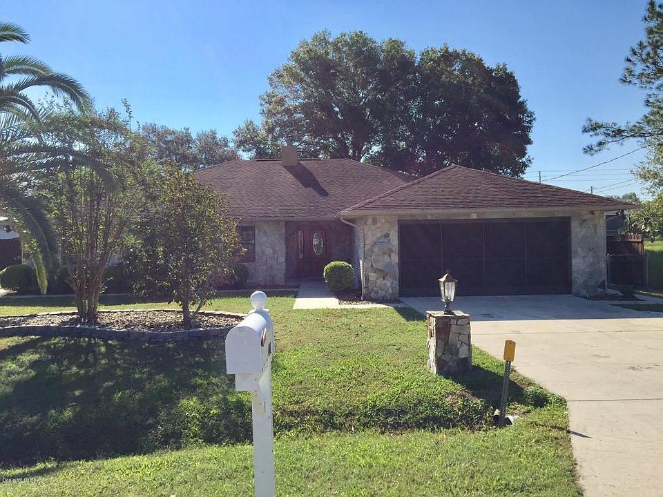 1st image of 44 Banyan Dr