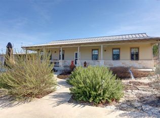 179 Hudson Rd, Smithville, TX 78957