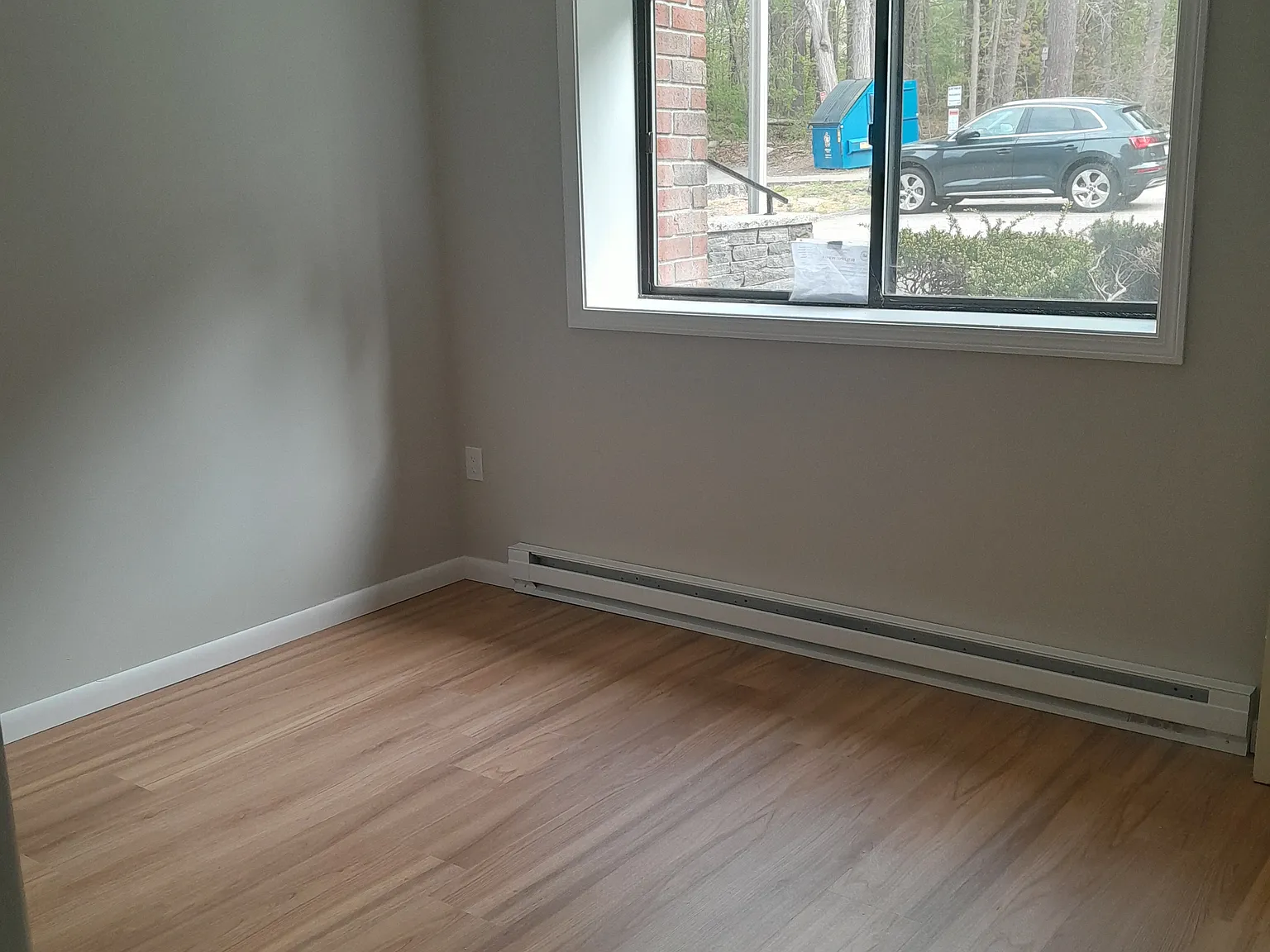 2 bed, 891 sqft, $2,400 — Photo 4