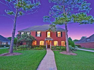 3908 Saint Michaels Ct, Sugar Land, TX 77479