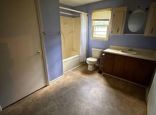 13 3rd St, Inman, SC 29349