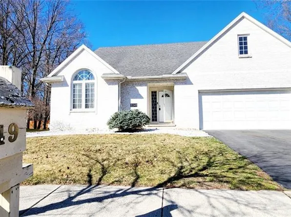 2249 Woods Edge Ct, Toledo, OH 43615