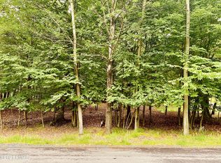 Northwood Rd, Dingmans Ferry, PA 18328