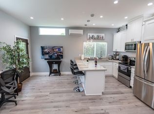 (Undisclosed Address), Reseda, CA 91335