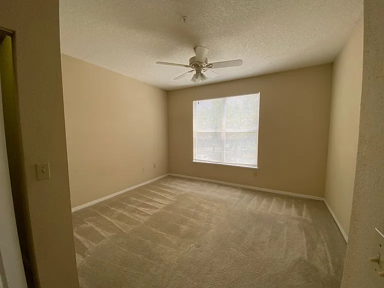 11490 Villa Grand #209 — Photo 52