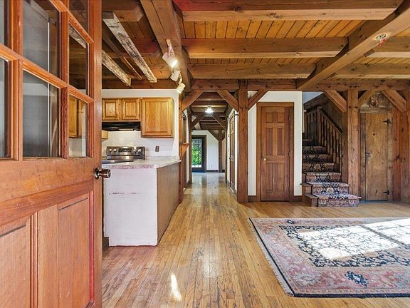 5th image of 1378 Hallstrom Road