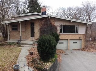 2502 Spring Creek Rd, Belvidere, IL 61008