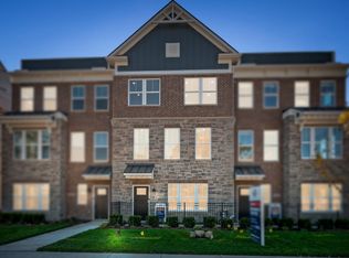 42831 Atwood Ave, Novi, MI 48375