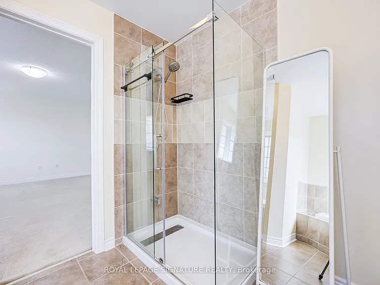 44 Selby Dr — Photo 41