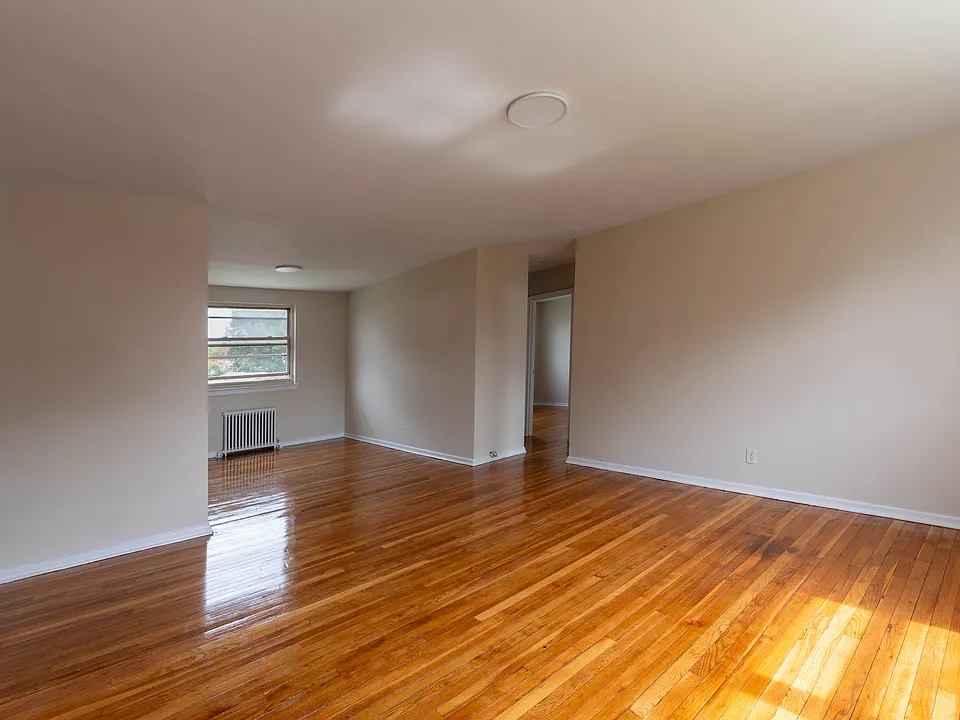 135A 14th Ave #1