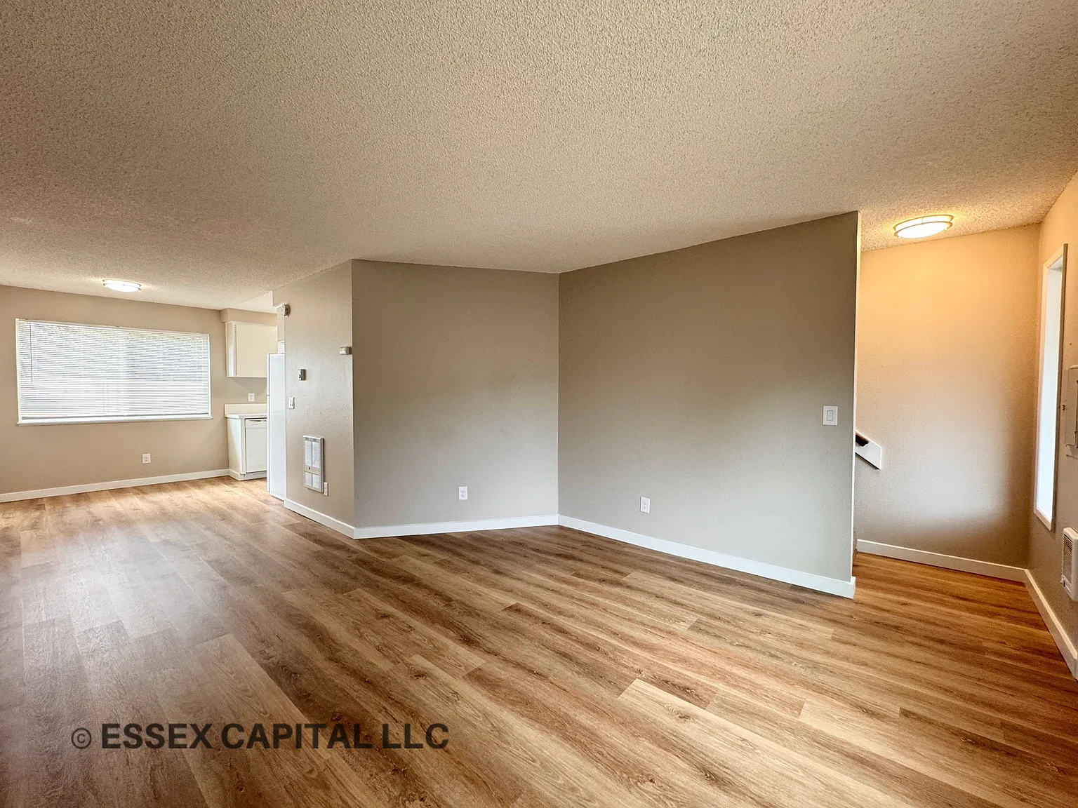 2 bed, 1200 sqft, $1,550 — Photo 3