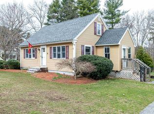 15 Jericho Rd, Pelham, NH 03076