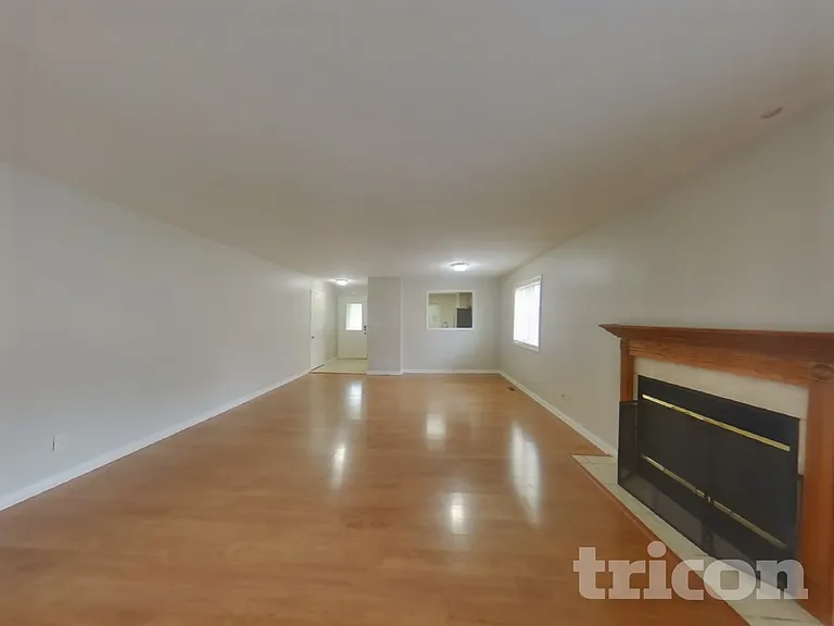 19564 Jena Dr — Photo 3