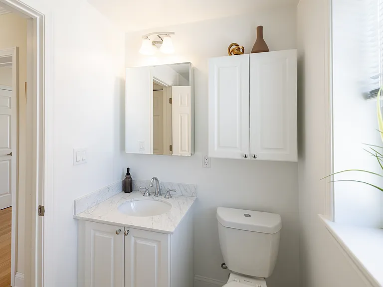 64 Gerry Rd — Photo 23