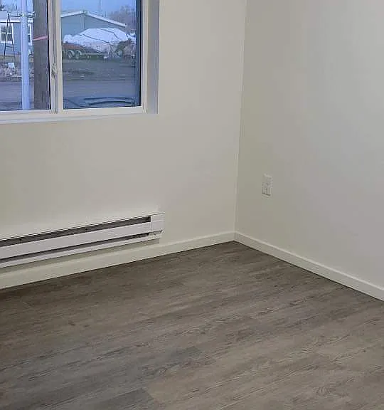 511-513 E 2nd St #511 — Photo 5
