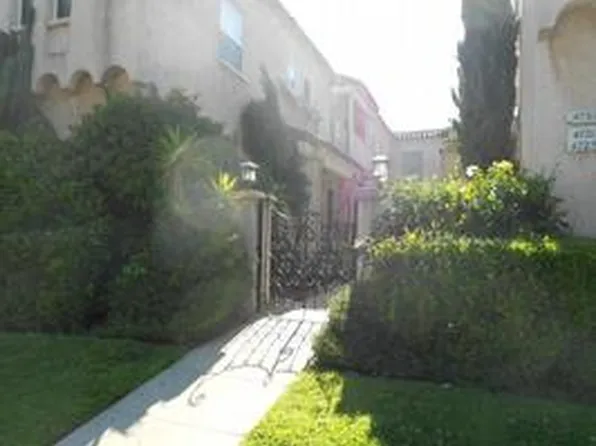 4721 S Budlong Ave, Los Angeles, CA 90037