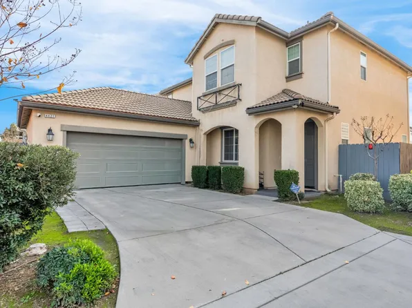 4421 W Pinsapo Dr, Fresno, CA 93722