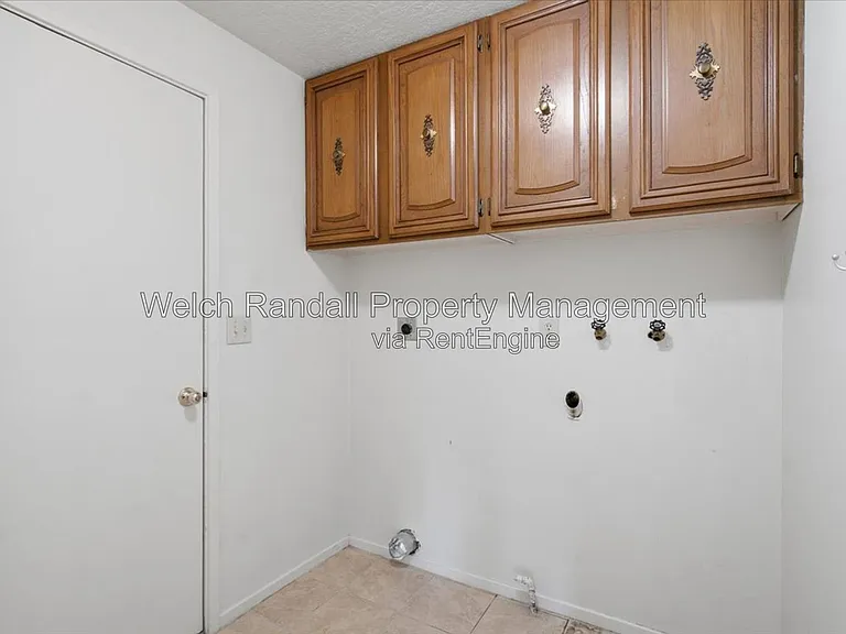 3548 S Midland Dr — Photo 16