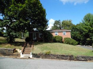 415 Norwood Rd, Staunton, VA 24401