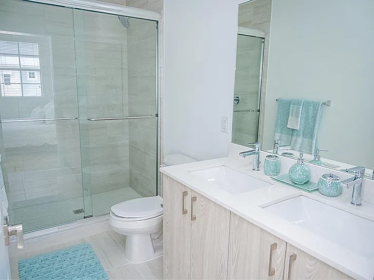 The Mallory Townhomes — Photo 16