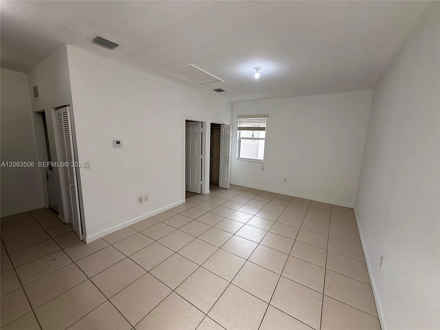 Kendall Commons Townhomes — Photo 4