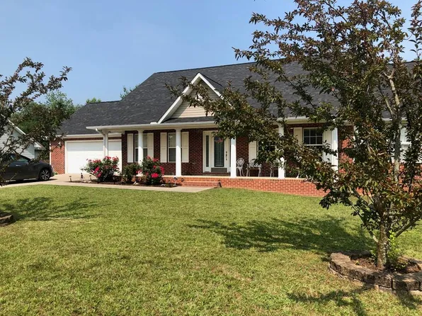 2609 Suffolk Dr, Cookeville, TN 38506