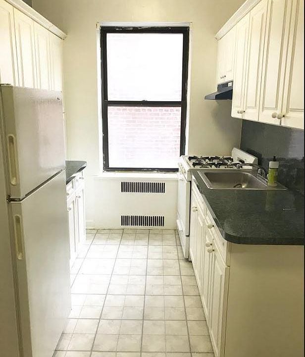 2nd image of 10820 71st Ave APT 5A