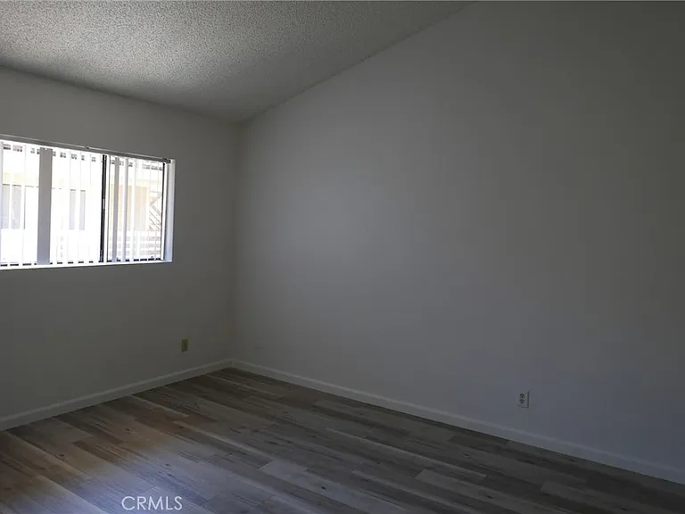 16795 Roosevelt Ln #C — Photo 14