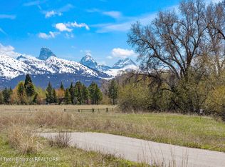 795 & 810 Rock Garden Rd, Tetonia, ID 83452