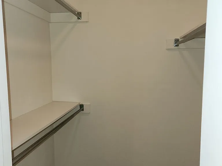 4801 Afton Ct — Photo 11