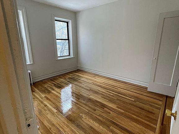 3rd image of 85-21 Lefferts Blvd #C7