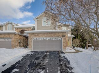 76 Candle Cres, Kitchener, ON N2P2K8