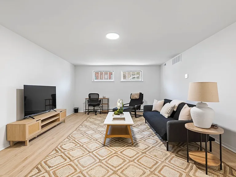 The Gallery Apartments — Photo 76