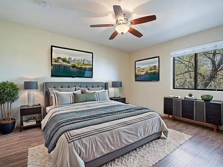 311 N Hillside Dr — Photo 9