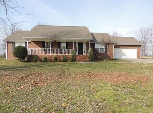 6865 Clinton Rd, Paducah, KY 42001