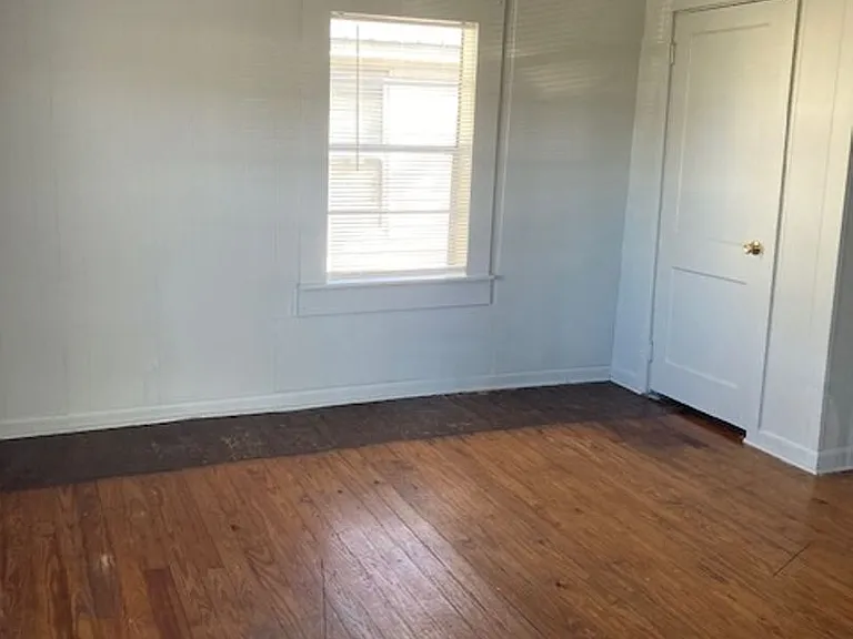 1018 Woodward Ave — Photo 4