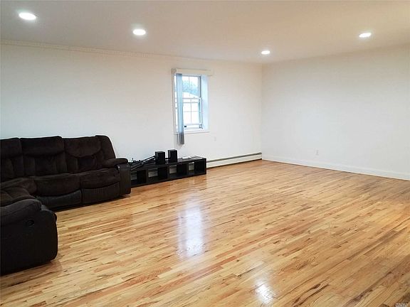 2nd image of 14910 Melbourne Ave Floor 2