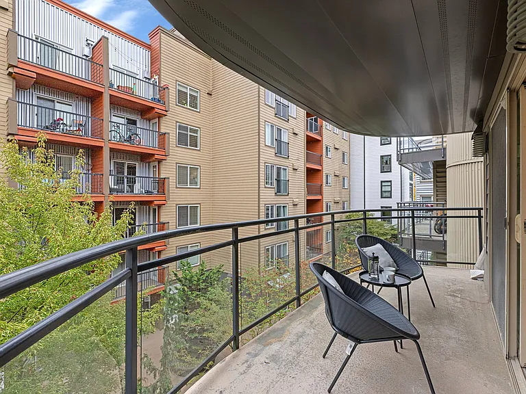 1550 Eastlake Ave E #404 — Photo 23