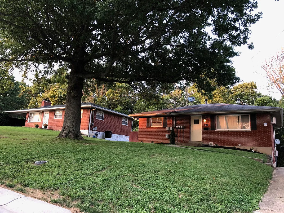 Building Photo - 614 Perimeter Dr #2
