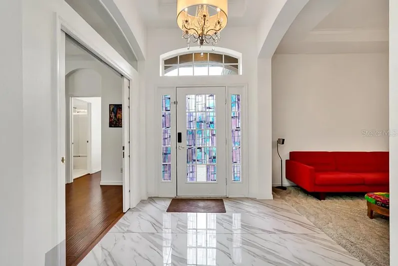4 bed, 3.0 bath, 2224 sqft, $3,995 — Photo 3