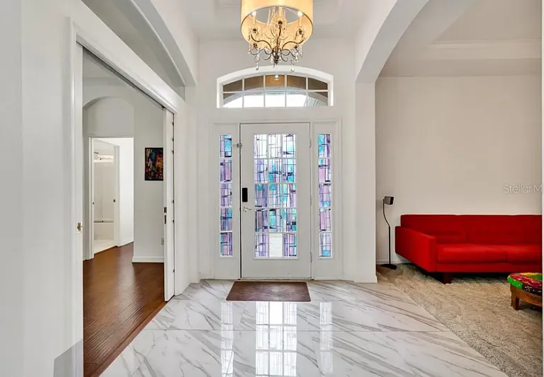 9512 Greenpointe Dr — Photo 3