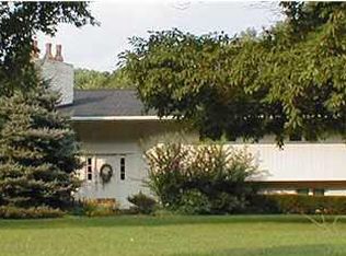 8845 W Vienna Rd, Evansville, IN 47720